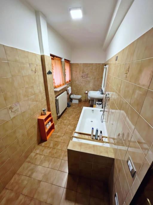 Business And Family House Con 3 Camere Da Letto Bergamo Bagian luar foto