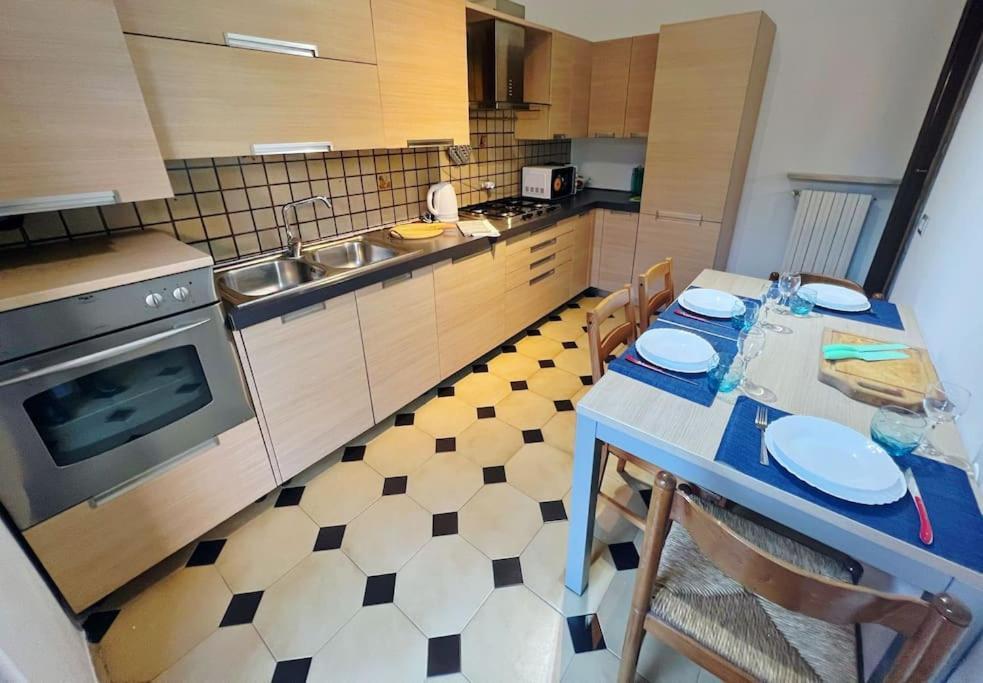Business And Family House Con 3 Camere Da Letto Bergamo Bagian luar foto